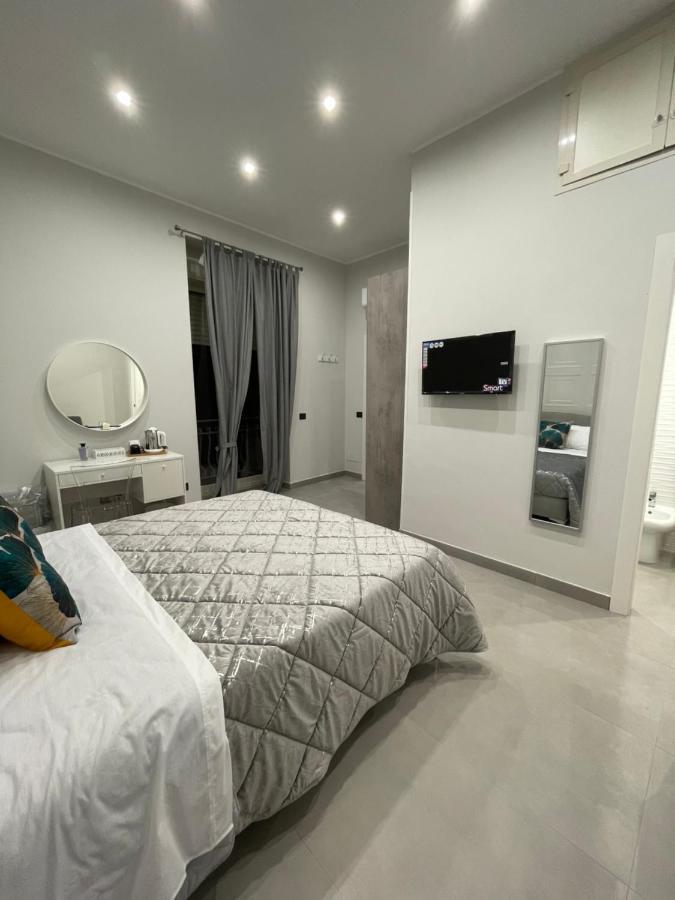 Casa Vacanza Carme Napels Buitenkant foto